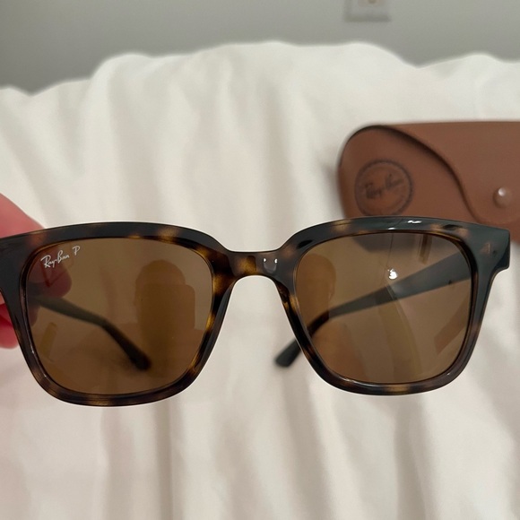 Ray Ban RB4323 Polarized Sunglasses - Picture 2 of 7